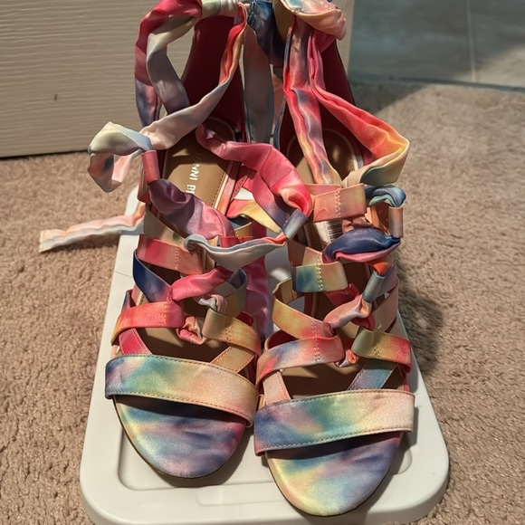 Gianni Multi color wrap sandals - Picture 2 of 5